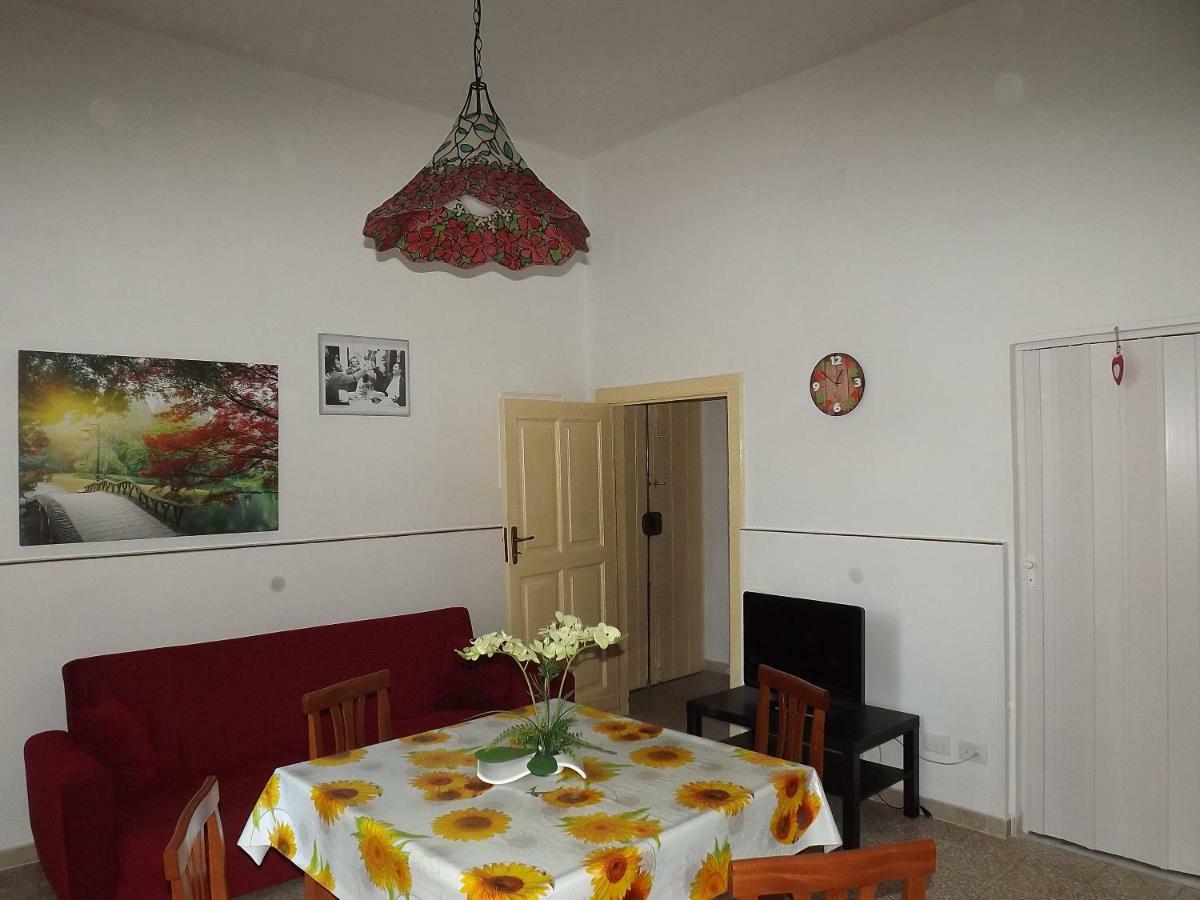 Casa Vacanze La Terra Dei Briganti Матера Экстерьер фото