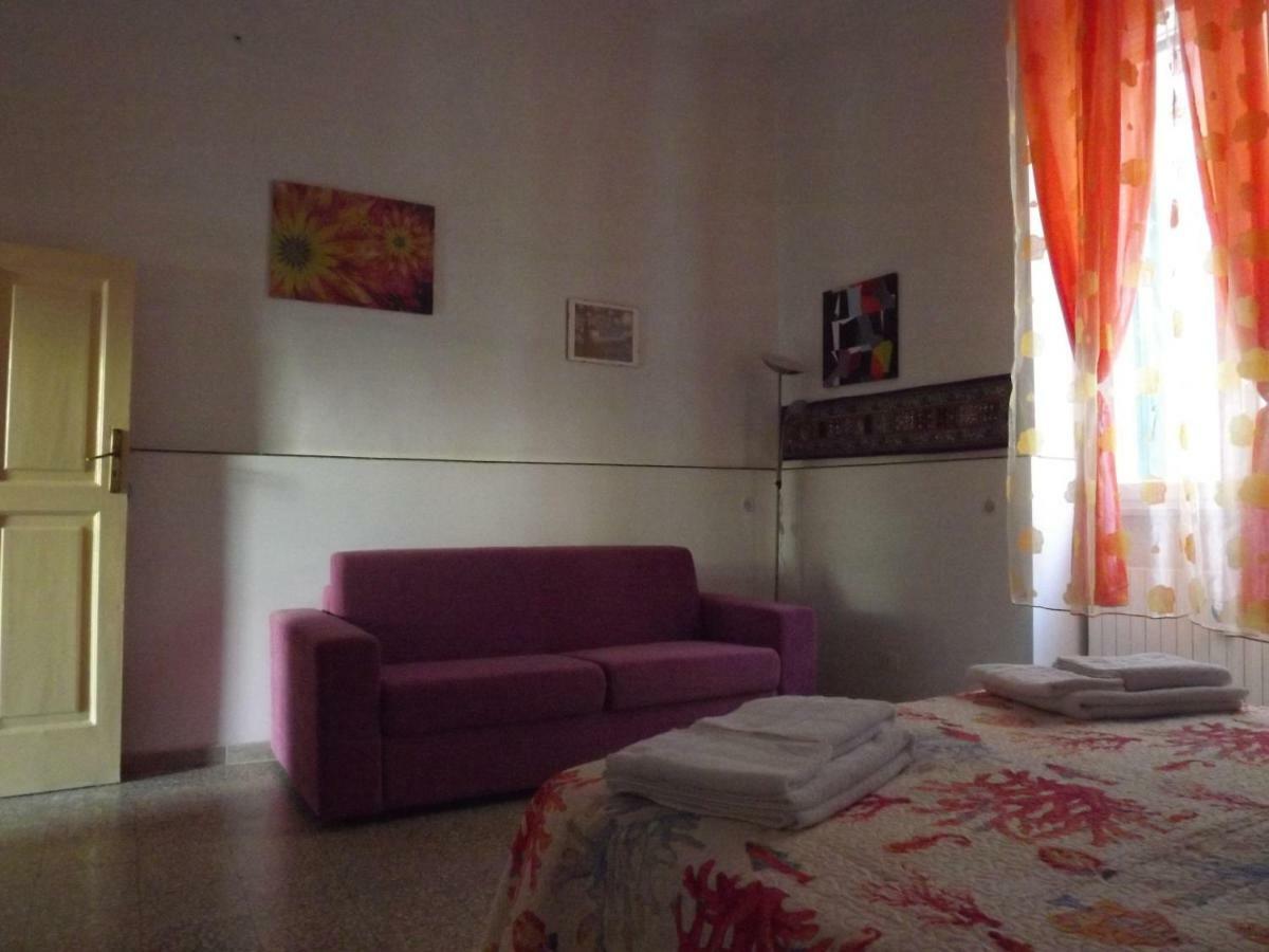 Casa Vacanze La Terra Dei Briganti Матера Экстерьер фото